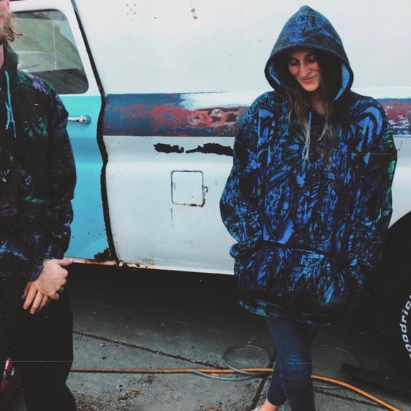 Meet your Posher, Katie - Picture 6 of 7